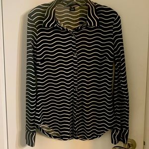 Super flattering blouse